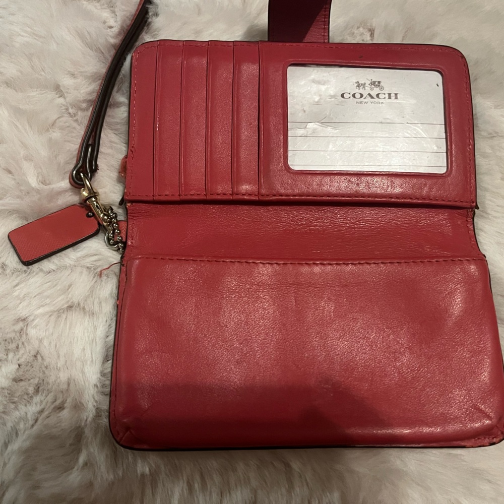 Coach pink leather wristlet wallet well loved luxe quiet luxury classic style - Picture 9 of 11